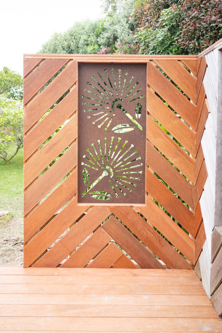 Herringbone garden screen